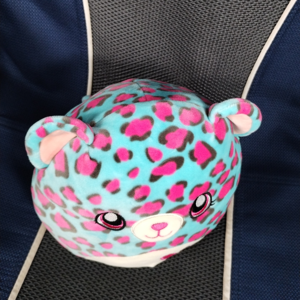 Squishmallow Leopard/Cheetah Plush Chelsea Heat Stuffed Animal 8" Blue & Pink - Picture 5 of 13